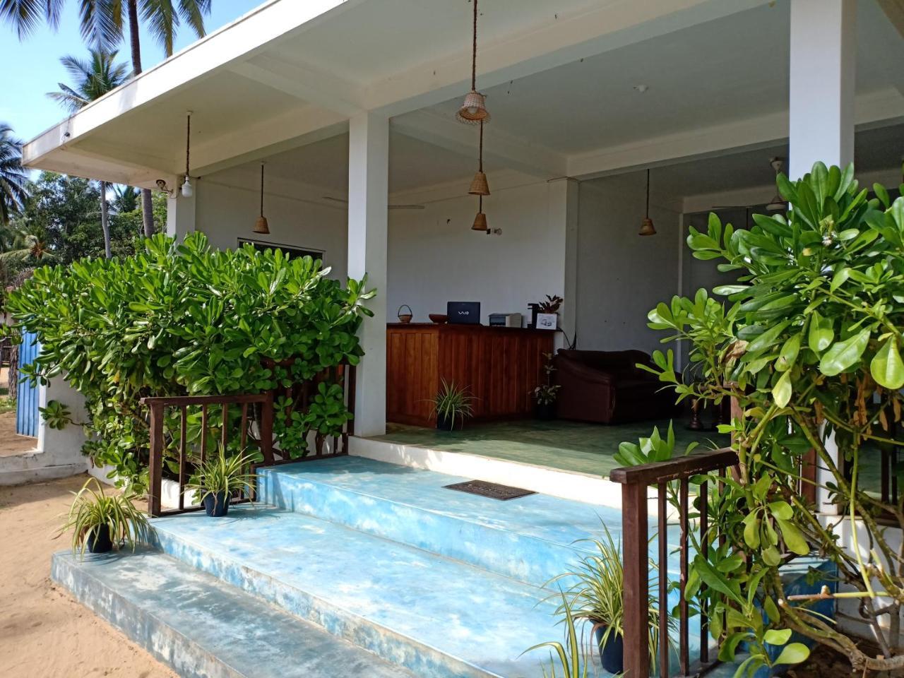 Sunset Safari & Resort Kalpitiya Exterior photo